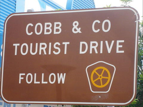Cobb & Co Tourist Drive - Perths Hotel 1