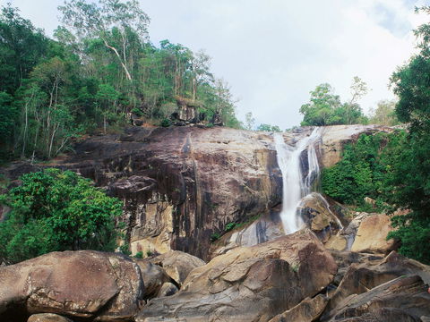 Murray Falls, Girramay National Park - Perths Hotel 1