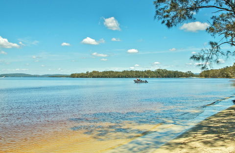 Northern Broadwater Picnic Area - Perths Hotel 0