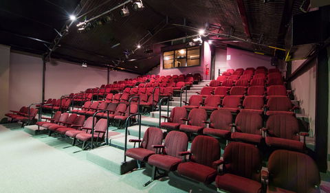 The Arts Centre Cootamundra - Perths Hotel 1