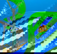 Funfields Theme Park - Perths Hotel