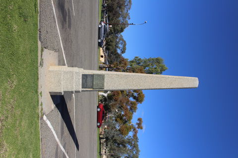 Hawdon And Bonney Obelisk Barmera - Perths Hotel 0