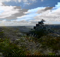 Illawarra Escarpment State Conservation Area - Perths Hotel