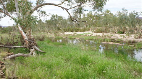 Original Glen Helen Homestead - Perths Hotel 2