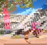 Redland Art Gallery - Perths Hotel
