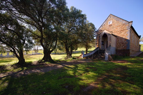 St Saviours Church Katrine - Perths Hotel 0