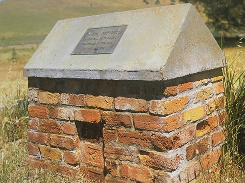 The Cairn - Perths Hotel 0