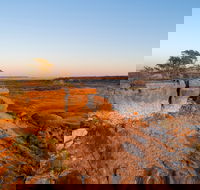 Winton - Perths Hotel