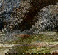 Yarrangobilly Caves  Castle walk - Perths Hotel