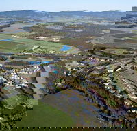 Hunter Valley Broken Back Range Helicopter Flight from Cessnock - Perths Hotel