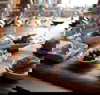 Hunter Valley Helicopter and Degustation Tour - Perths Hotel