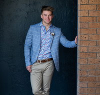 Blowes Clothing - Perths Hotel