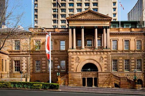 Sydney With Bondi And Beaches Essentials Private Day Tour - Perths Hotel 3