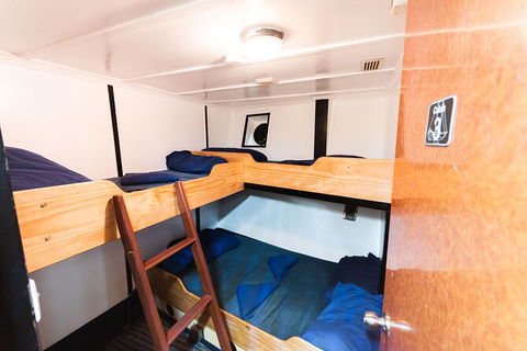 2 Night Whitsunday Islands Cruise On Atlantic Clipper From Airlie Beach - Perths Hotel 1