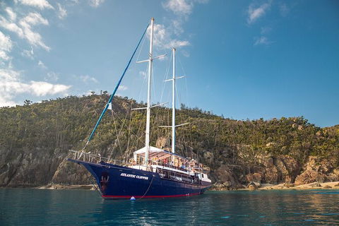 2 Night Whitsunday Islands Cruise On Atlantic Clipper From Airlie Beach - Perths Hotel 10