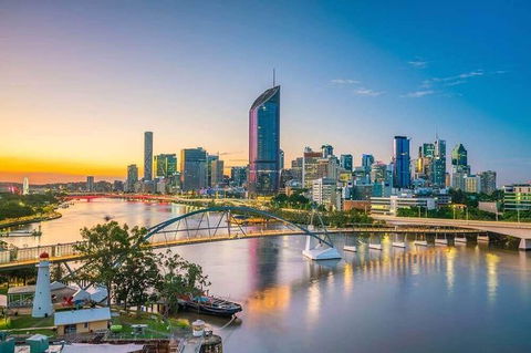 Brisbane Airport Transfers : Brisbane To Brisbane Airport BNE In Luxury Car - Perths Hotel 6