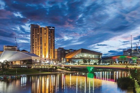 Adelaide Airport Transfers : Adelaide City To Airport ADL In Business Car - Perths Hotel 2