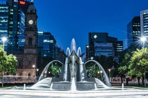 Adelaide Airport Transfers : Adelaide City To Airport ADL In Business Car - Perths Hotel 4