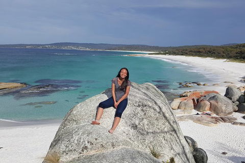 4-Day Fabulous Tasmania Tour: Wineglass Bay, Port Arthur, Devils & Bruny Island - Perths Hotel 1