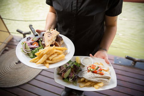 Murray River Echuca Cruise - PS Emmylou With Optional Lunch - Perths Hotel 6