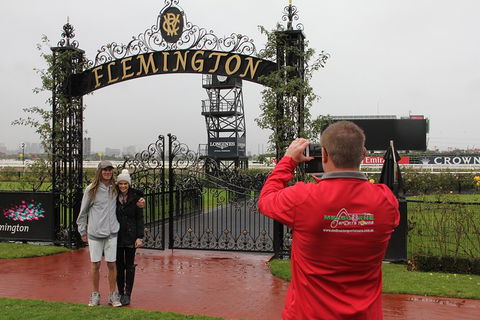 Ultimate Sports Lovers Bus Tour Of Melbourne - Perths Hotel 6