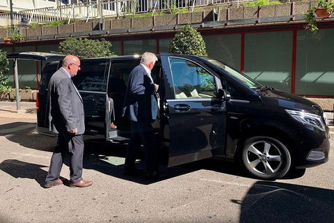 Arrival Private Transfer Melbourne Airport MEL To Melbourne City By Luxury Van - Perths Hotel 4