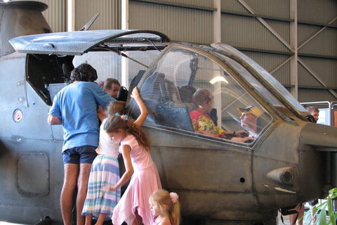 Darwin City Sights And Jumping Crocodile Cruise - Perths Hotel 11