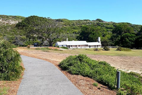 Explore Margaret Rivers\' National Parks On A Guided Cape To Cape Track Walk - Perths Hotel 3