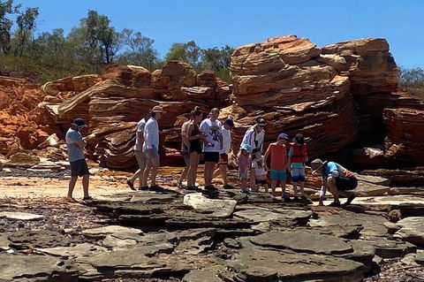 Scenic And Prehistoric Boat Tour - Perths Hotel 12