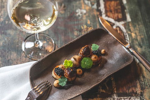 Voyager Estate: Voyager Unearthed & Cheeseboard - Perths Hotel 5