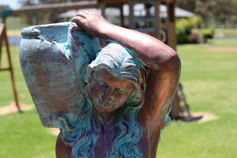 Small-Group Wine Tour In Margaret River With Tasting Plate - Perths Hotel 6