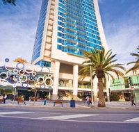 The High Street Surfers Paradise - Perths Hotel