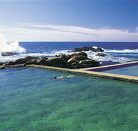 Blue Pool - Perths Hotel