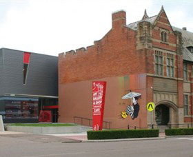 Maitland Regional Art Gallery - Perths Hotel 0