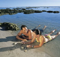 Blue Holes - Perths Hotel