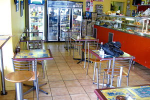 PM's Cafe - Perths Hotel 0