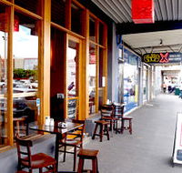 Redbox - Perths Hotel