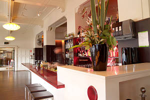 White Bar - Perths Hotel 0