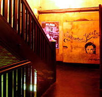 Revolver - Perths Hotel