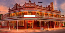 Woolloongabba QLD Perths Hotel
