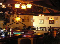 D'Arcy Arms - Perths Hotel 0