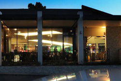 Modbury Plaza Hotel - Perths Hotel 0