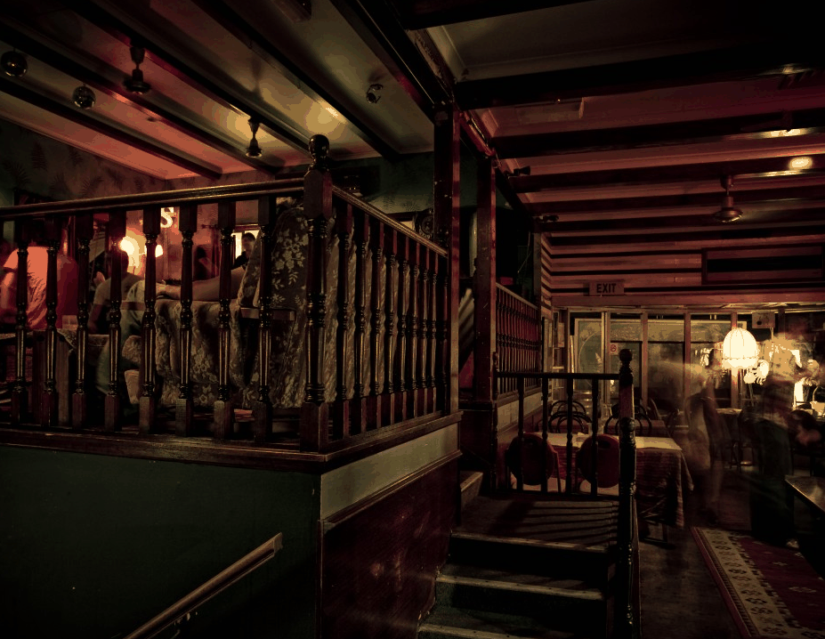 Swingin Safari - Perths Hotel