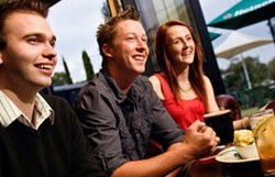 Mick O'Sheas's Irish Pub - Perths Hotel 1