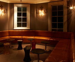 Trinity Bar And Restaurant - Perths Hotel 0