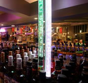 RQ's Tavern - Perths Hotel 0