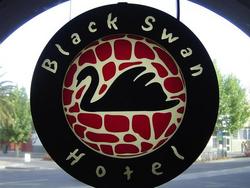 Black Swan Hotel - Perths Hotel 0