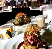 Creme Lounge - Perths Hotel
