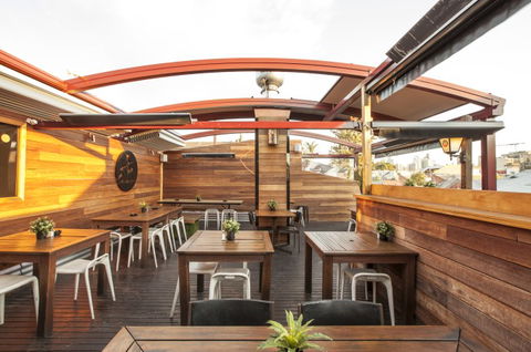 The Fox Hotel - Perths Hotel 5