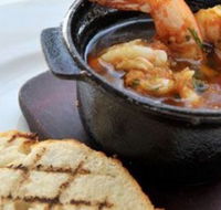 Rickys River Bar  Restaurant - Perths Hotel